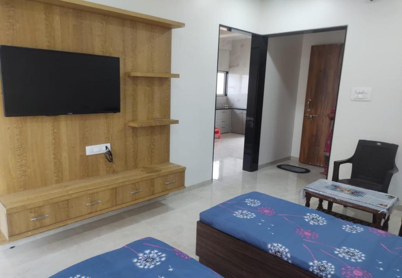 Shiv- Vatsalya Homestay ナーシク エクステリア 写真
