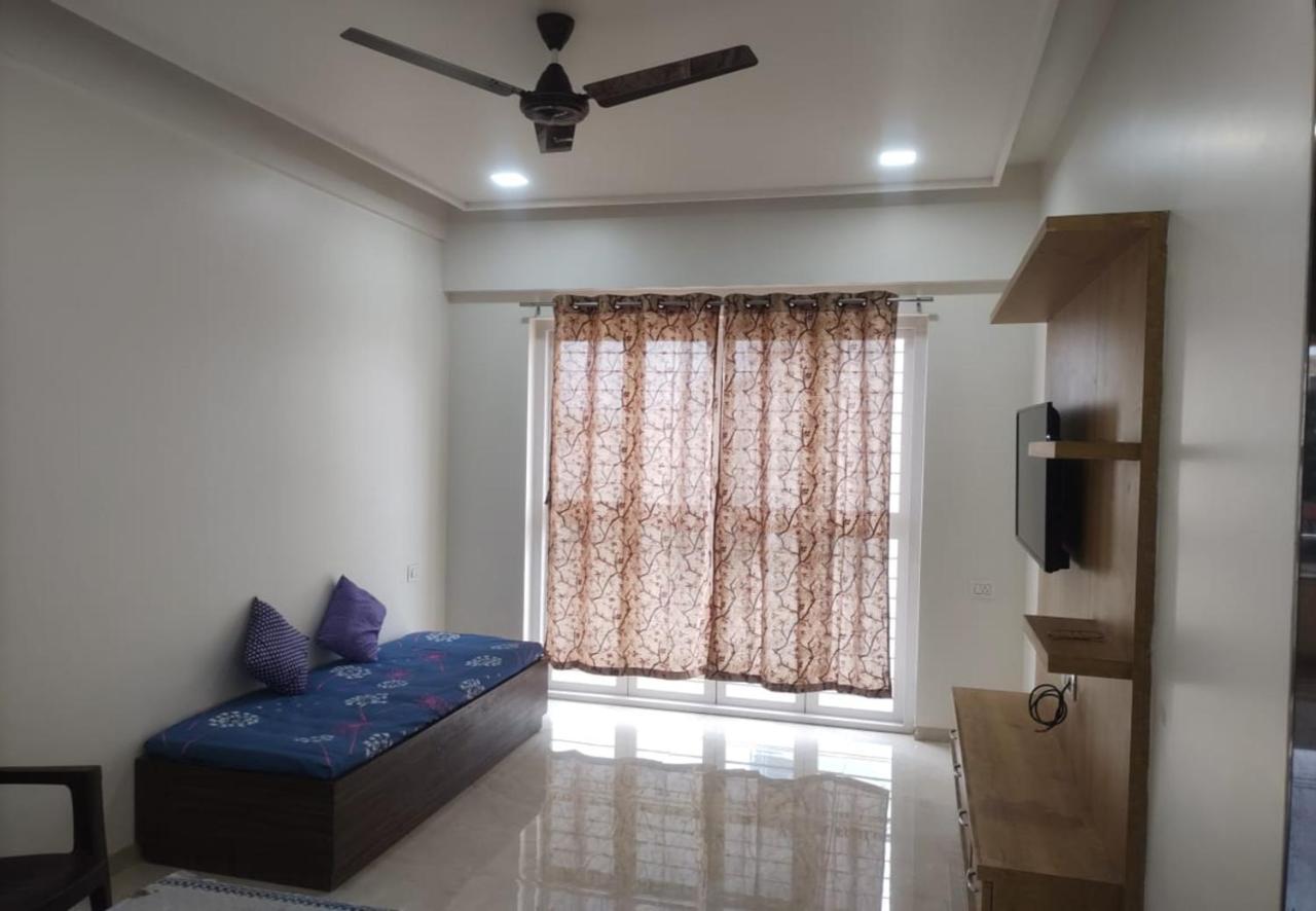 Shiv- Vatsalya Homestay ナーシク エクステリア 写真