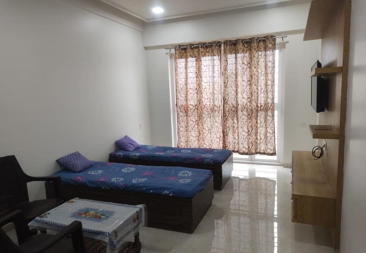 Shiv- Vatsalya Homestay ナーシク エクステリア 写真