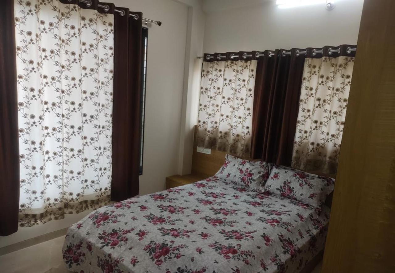 Shiv- Vatsalya Homestay ナーシク エクステリア 写真