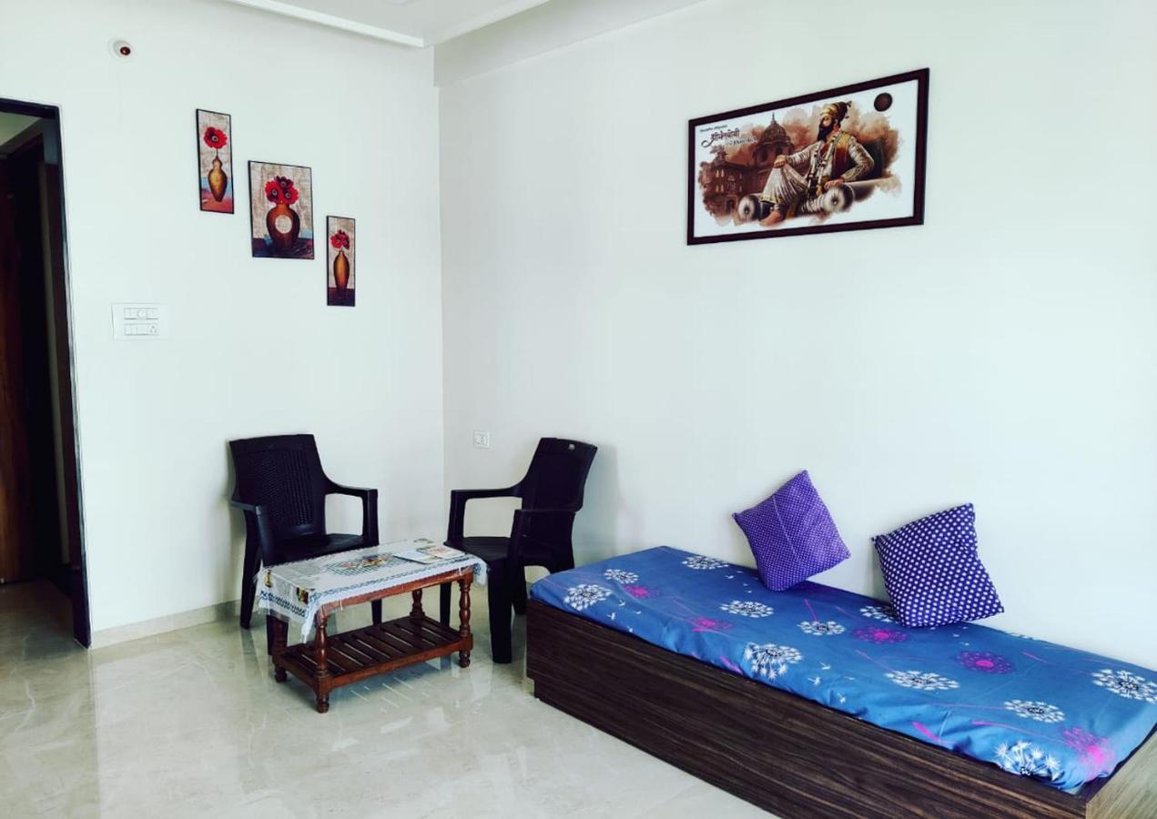 Shiv- Vatsalya Homestay ナーシク エクステリア 写真